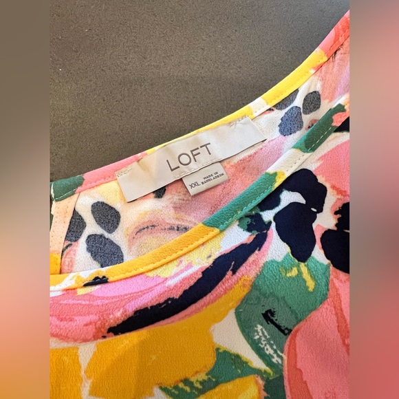 Loft Sleeveless Flutter Blouse Yellow/Multi Size XXL - Picture 2 of 3